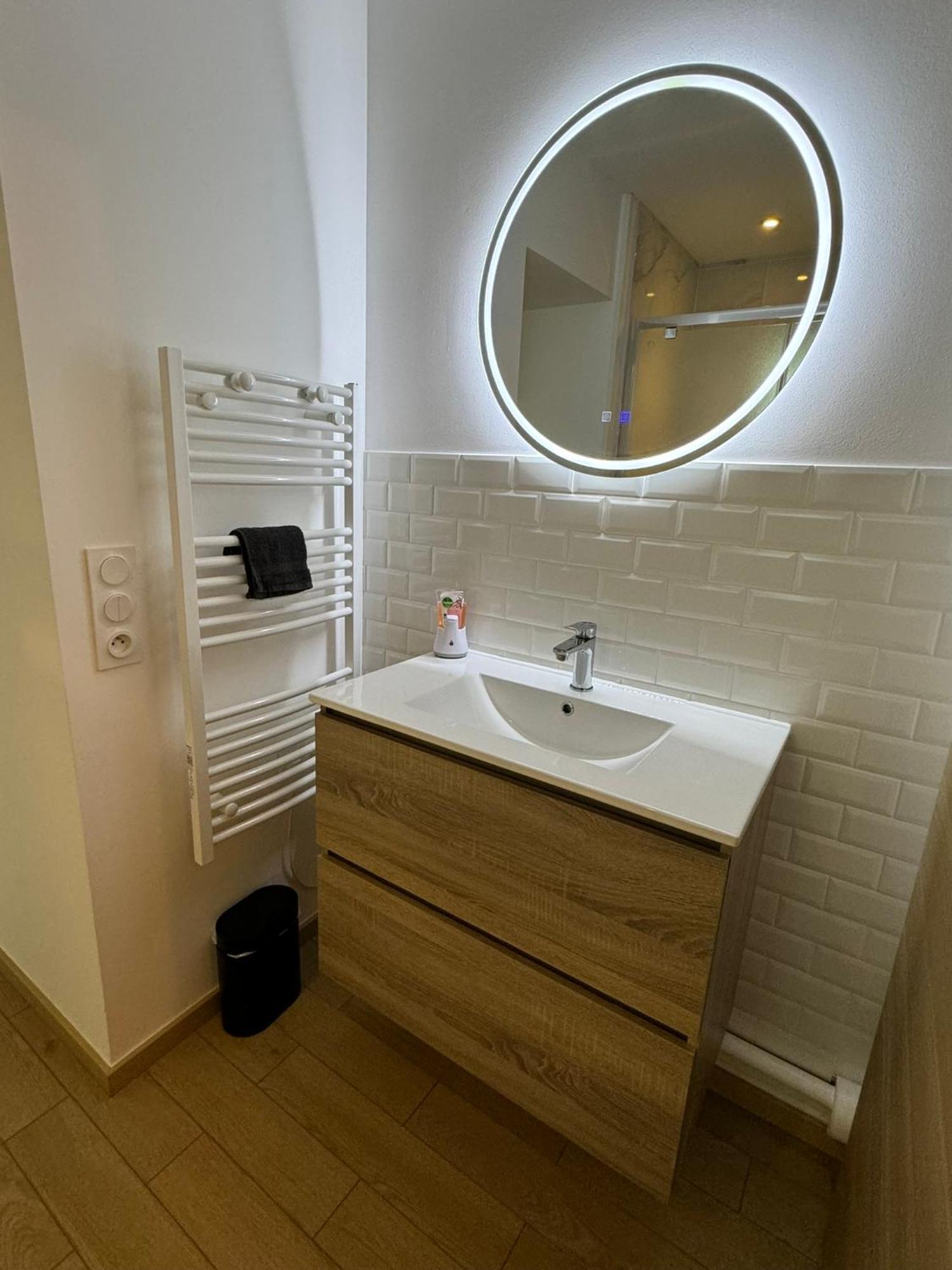 Appartement En Centre-Ville - Local Velos Disponible مايين المظهر الخارجي الصورة